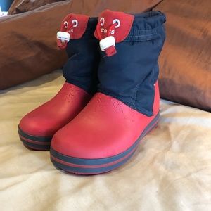 Croc kids snow boots
